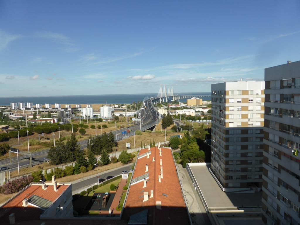 A View To The River Tejo - Sixtyfive Boutique Home Lisboa Eksteriør bilde
